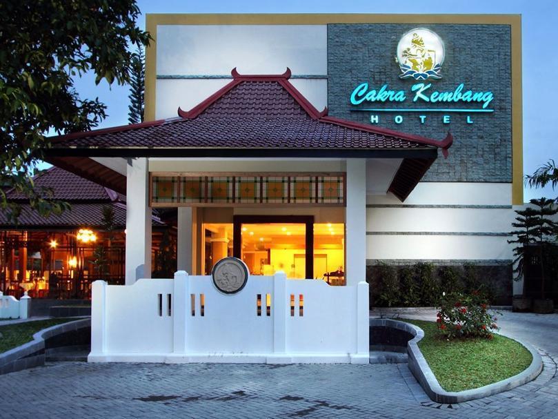 Cakra Kembang Hotel Yogyakarta Exterior foto